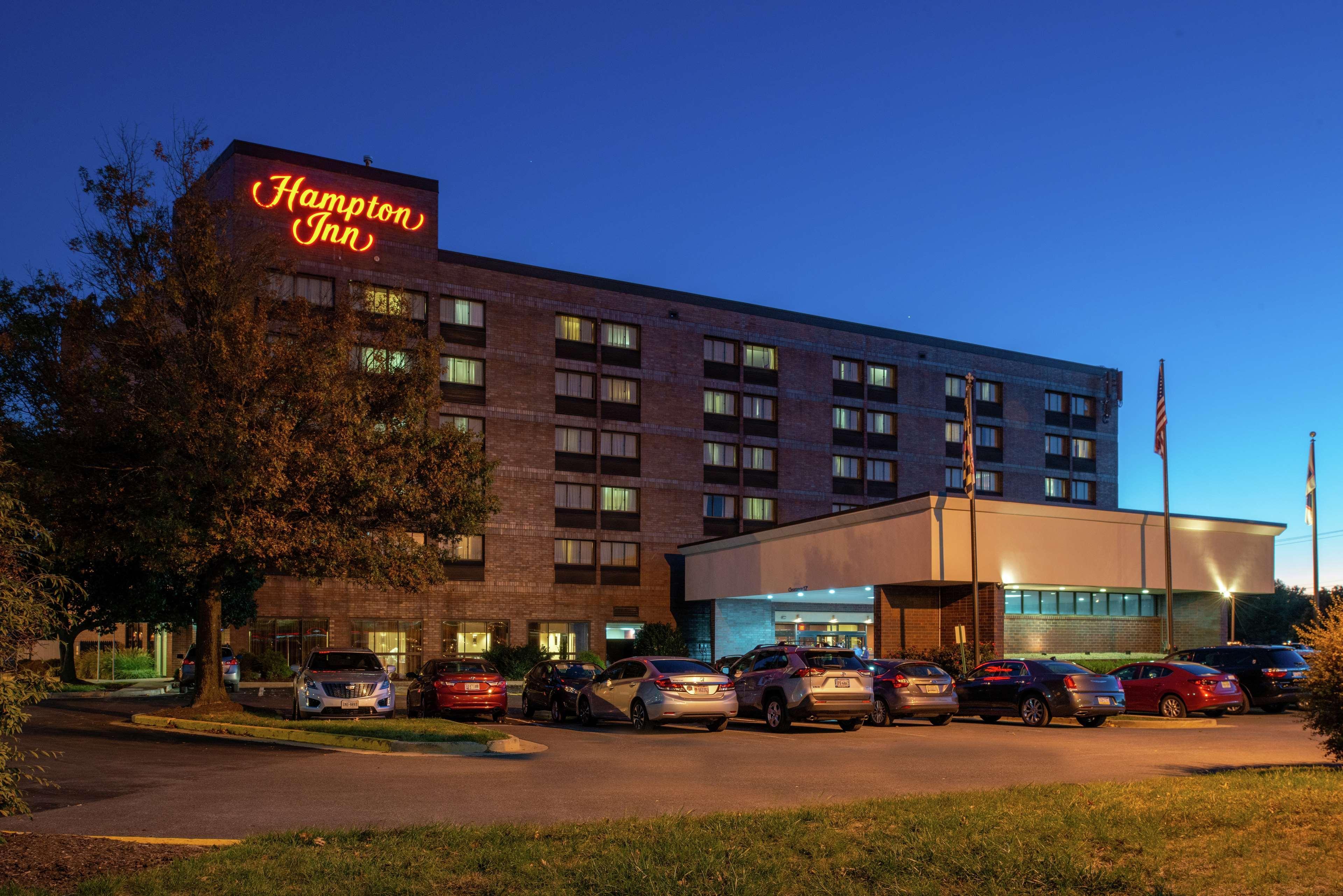 Hampton Inn Frederick Esterno foto